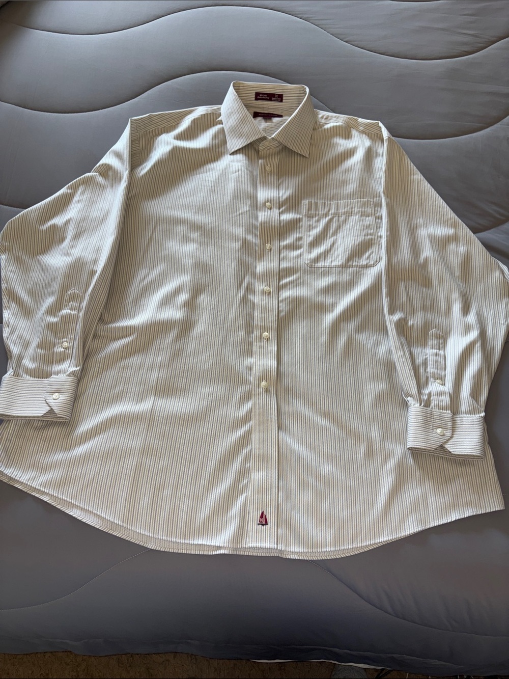 Nordstrom Men's Classic Pinstripe Dress Shirt Gently Loved 18-34
